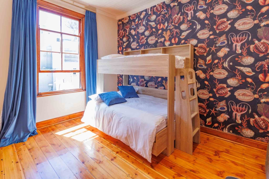 4 Bedroom Property for Sale in Gardens Western Cape